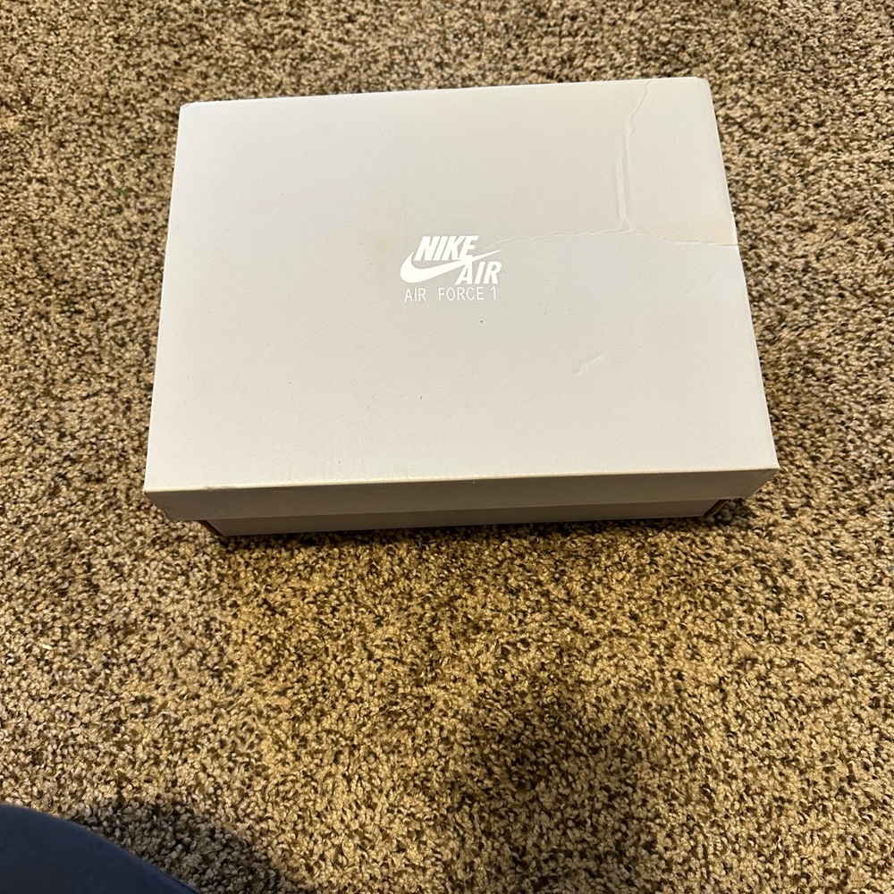 Nike Air Force 1s - Picture 4 of 5